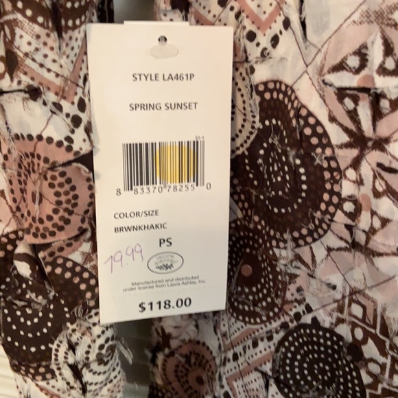 LAURA ASHLEY Zip Front Top - Picture 9 of 9